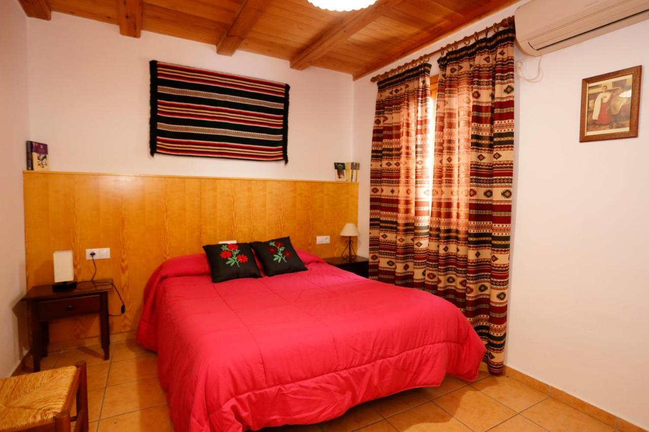 Gasthaus Ca Miquelet - Turistrat Albocácer Exterior foto